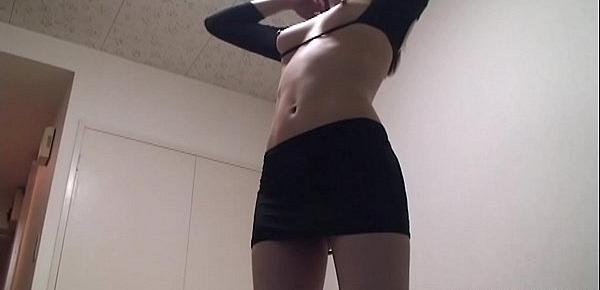  Sexy Japanese Umi Hinata Naked Exercising